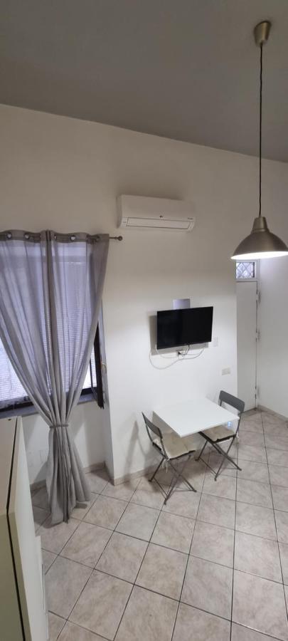 Grazioso Appartamento -Centro Storico Vic Strit Pozzuoli Esterno foto